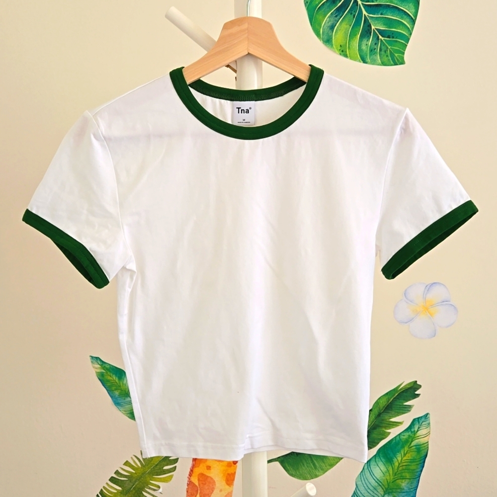 Aritzia, Tna Crop top, Size M